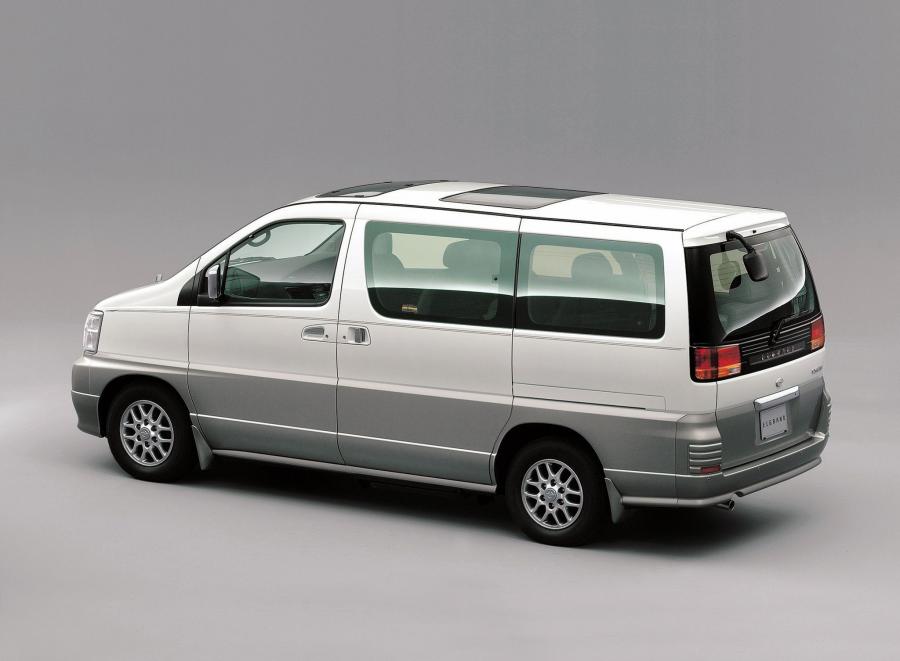  Nissan Elgrand 1999 года  (фото 4 из 4)